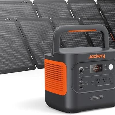Jackery Solar Generator 2000 v2 with 2X 1