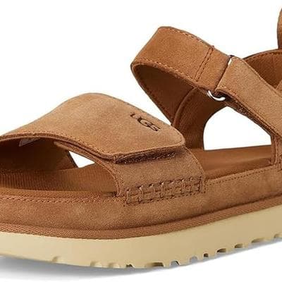 UGG womens GOLDENSTAR Sandal 1